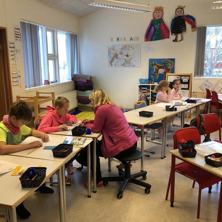 Bleikur dagur í grunnskólanum